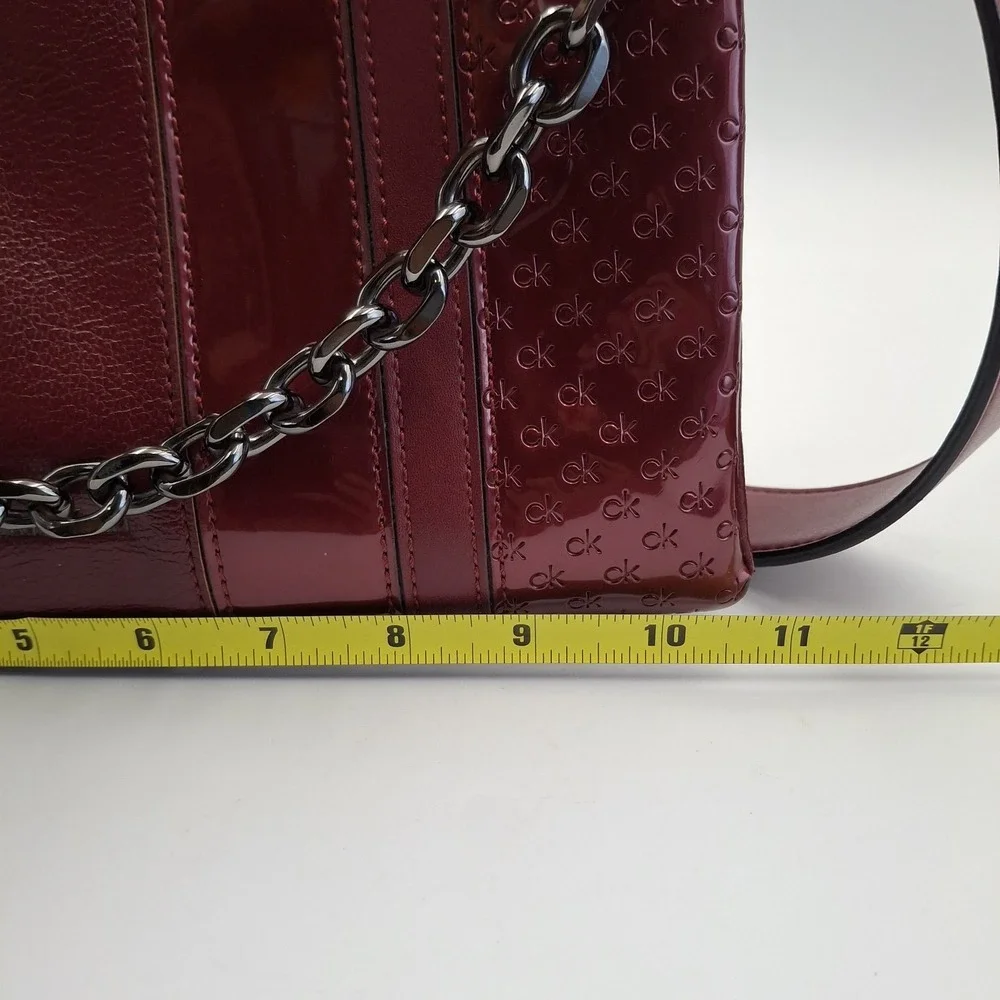Calvin‎ Klein Crossbody Bag Burgundy Wine Mixed Media Embossed CK Logo Chain